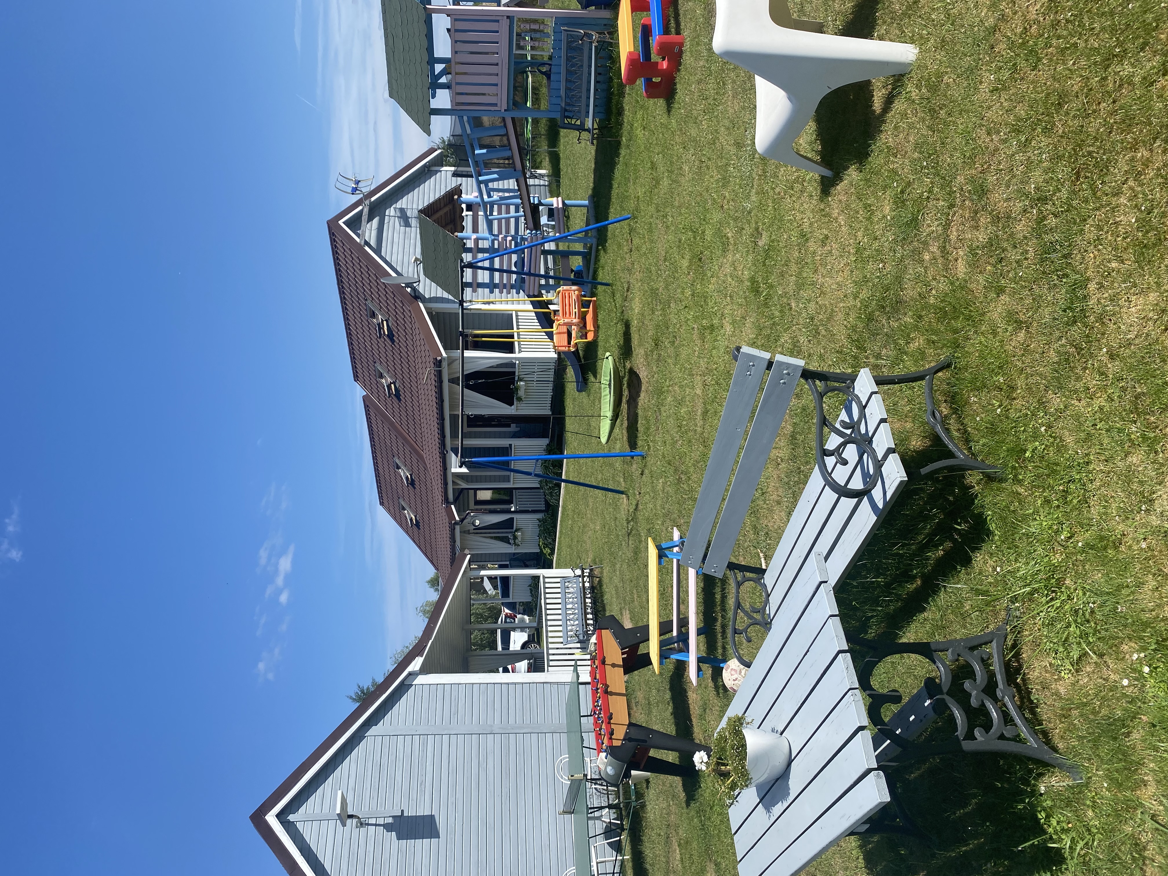 Ferienhaus Rewalia Garten mit Spielturm Kinder Familie
